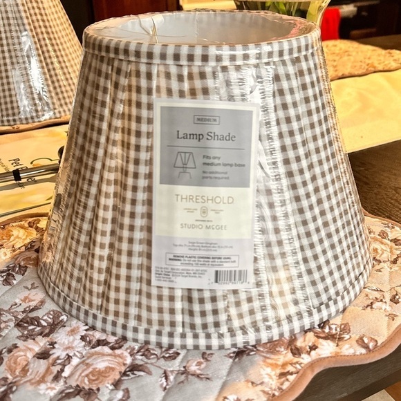 Tresshold studio McGee lamp shade - Picture 1 of 1